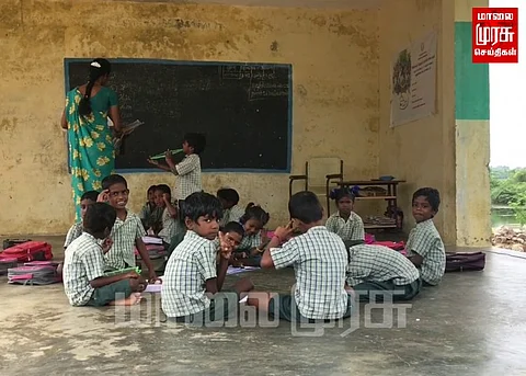 வகுப்பில்லாமல் தவித்து வரும் மாணவர்களுக்கு வகுப்பறைகளைக் கட்டித்தருமாறு கோரிக்கை...