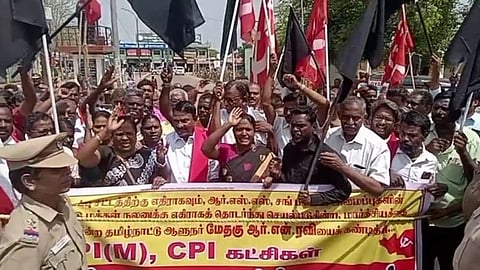 ஆளுநருக்கு எதிராக கருப்பு கொடி...!  கம்யூனிஸ்ட் கட்சியினர் 70 பேர் கைது...!!