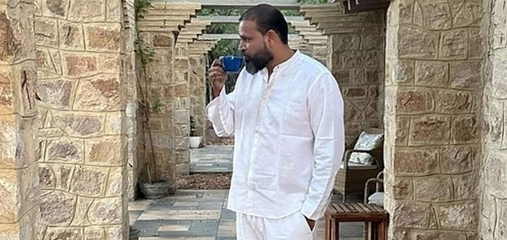 yusuf pathan tea eating post issue