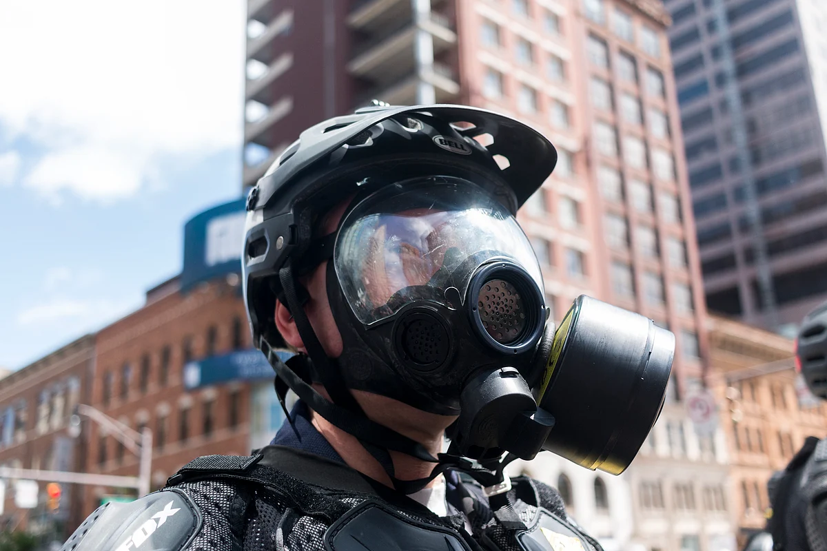 An officer wears a mask to protect against the effects of chemical agents on May 30, 2020.