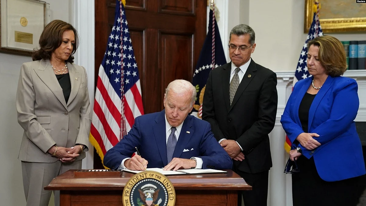 Biden Seeks to Federally Protect Abortion as States Vote on Issue (VOA)