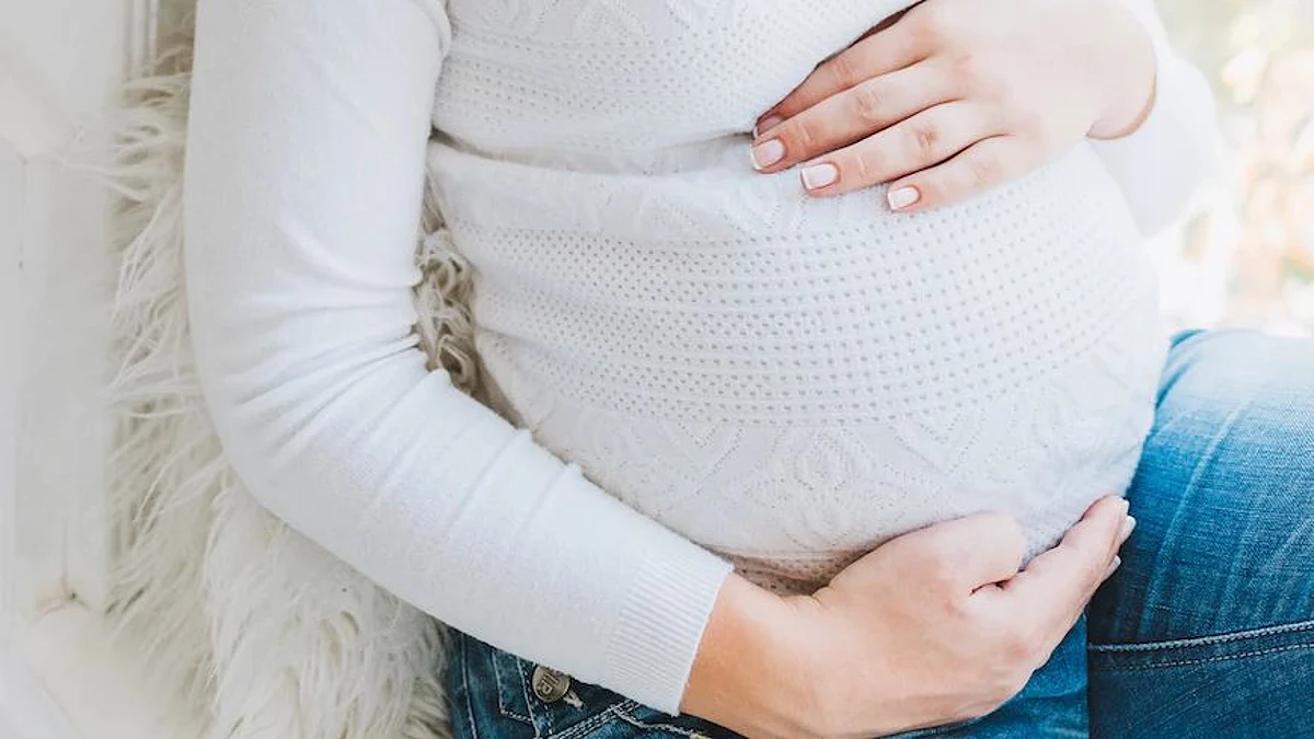 If a woman contracts COVID-19 during her pregnancy, the infection, even if it’s mild, damages the placenta’s immune response to further infections, a UW Medicine-led study has found (Image source-Unsplash)