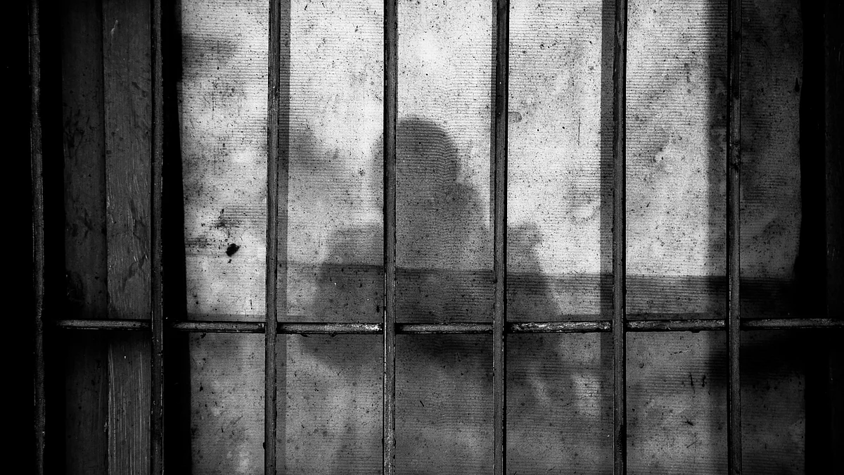 New research from Yale Cancer Center reveals a higher risk of cancer mortality in incarcerated adults, as well as among those diagnosed with cancer in the first year after release from prison.(Unsplash)
