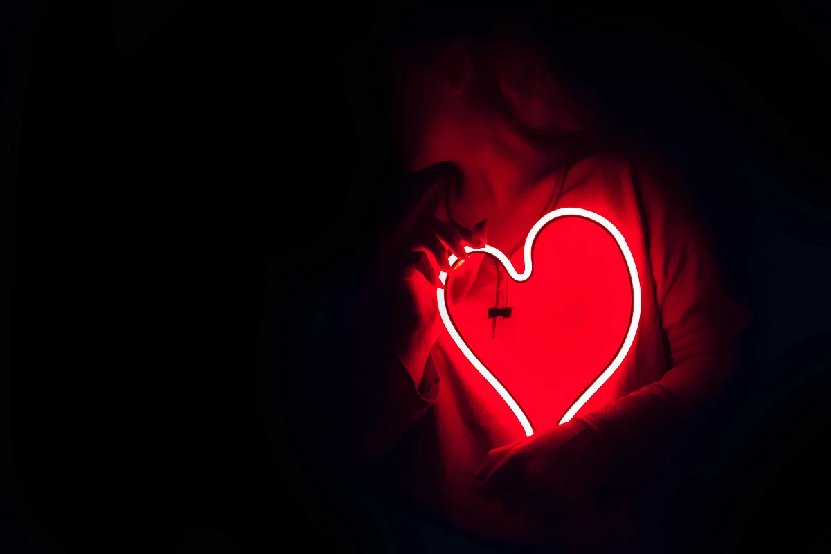 They found that 24% of the 6,283 patients with ESRD and psoriasis — 1,671 individuals — also had an MI, a significant percentage that again suggested an increased risk. (Image: Unsplash)