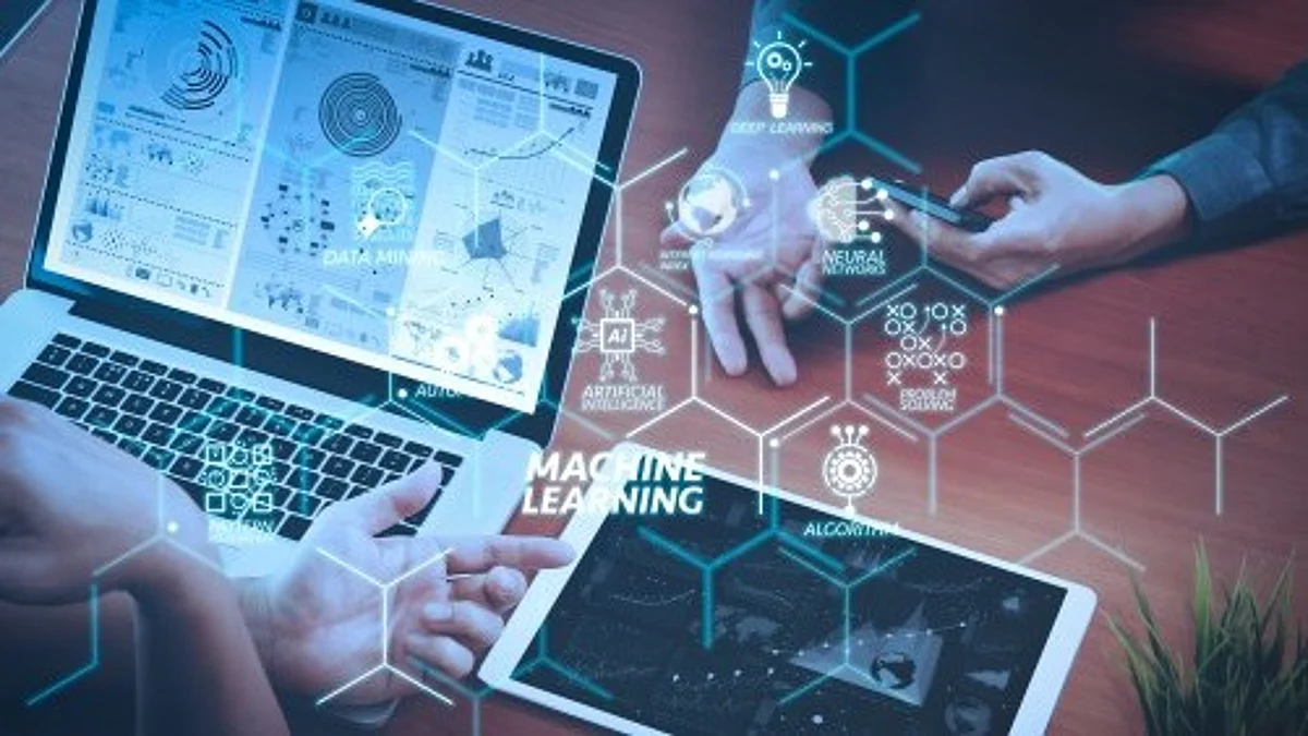 Machine learning algorithm predicted, in hindsight, which patients with melanoma would respond to treatment and which would not respond.