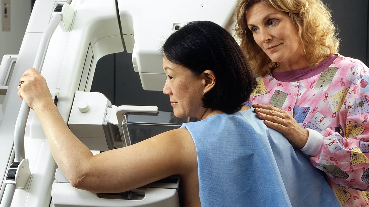 A new treatment developed at Tel Aviv University may significantly enhance the efficacy of chemotherapy in breast cancer patients, reducing the risk for lung metastasis following chemo from 52% to only 6%. (Image : Unsplash)