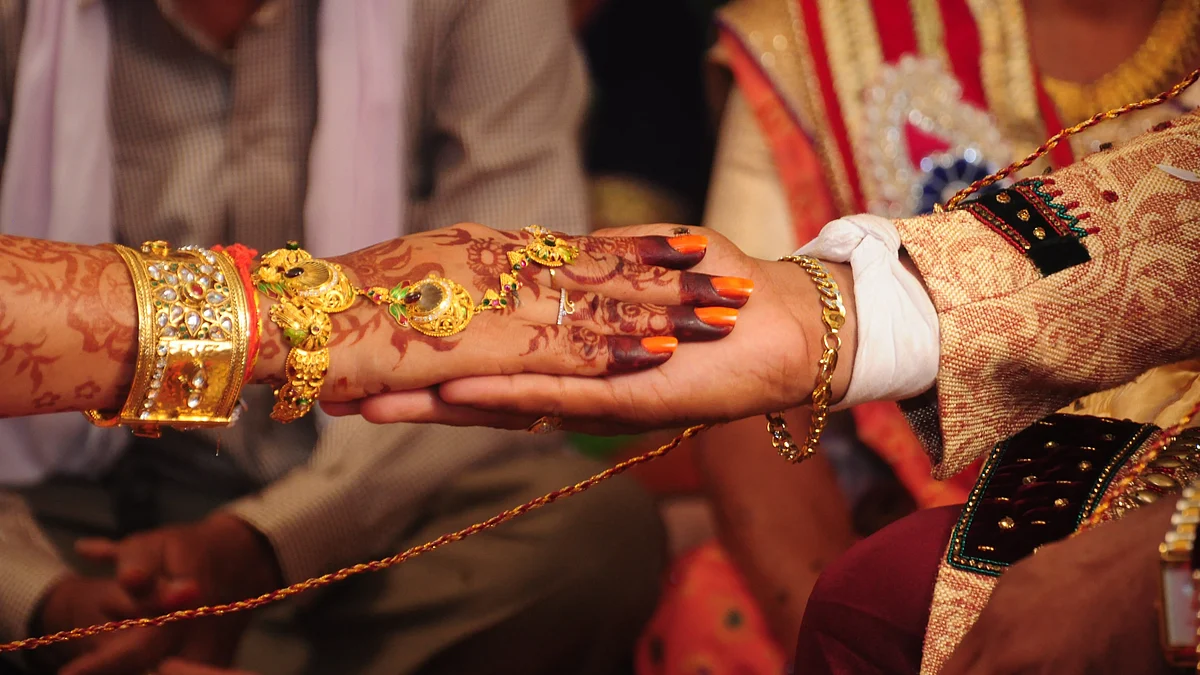 In Rajasthan, a physical education teacher at Bharatpur underwent a sex change operation to marry her student Kalpana Fouzdar.