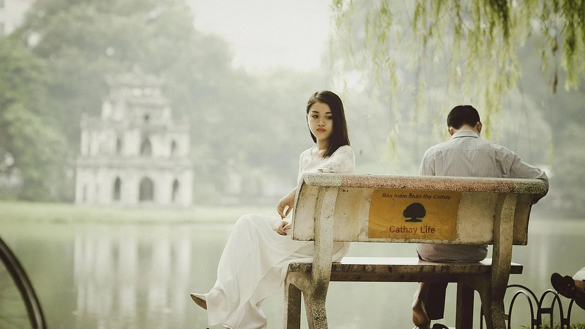 A bigger concern in some cases, is when one partner is insecure about the other. This further grows into jealousy, spite, and negative emotions. (Image : Pixabay)