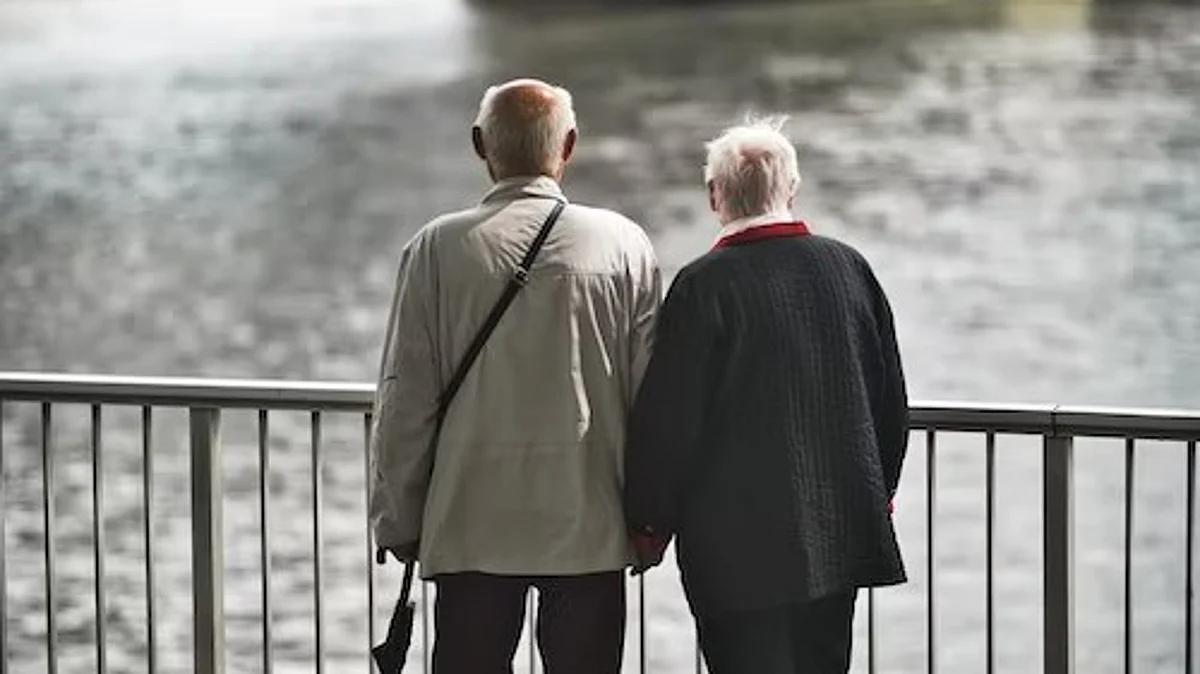 A caregiver's responsibilities are diverse, and the individual in the caretaker role may be caring for a grandparent, partner, or child. (Unsplash)