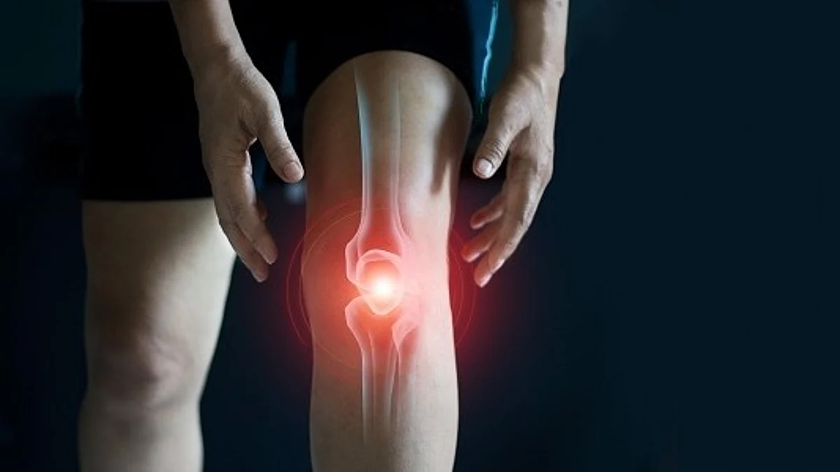Older knee replacement designs are just as effective as newer models (Unsplash)