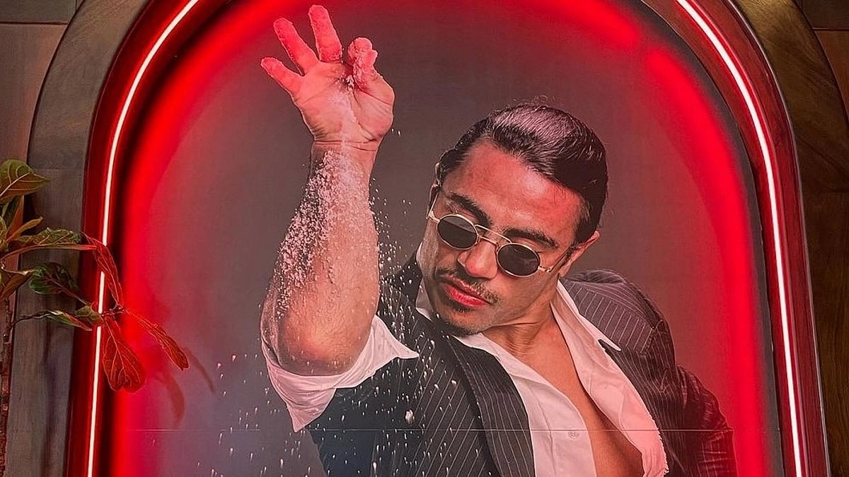 Salt Bae Shares Rs. 1.36 Cr. Food Bill From His Restaurant