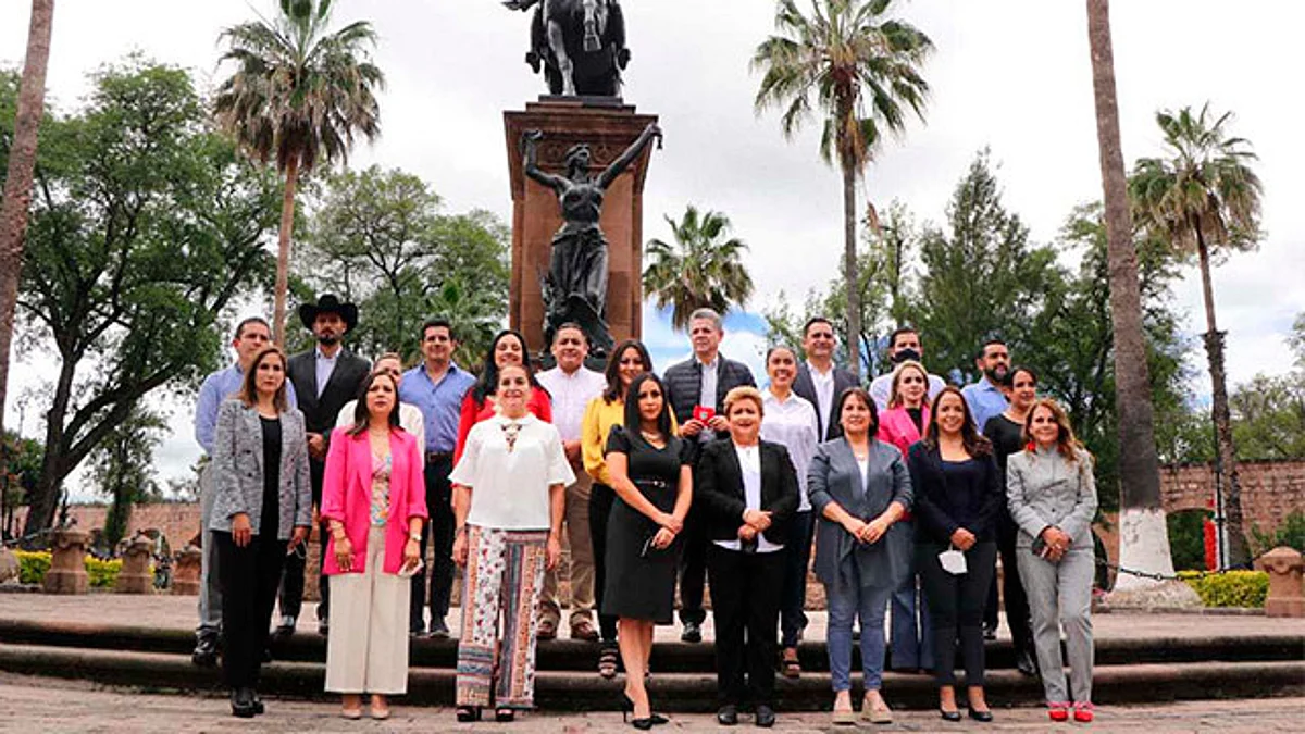 Atentado contra el Estado de Derecho en Michoacán, impedir instalación de la LXXV Legislatura: legisladores