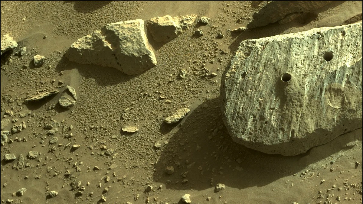 Primeras muestras de roca en Marte revelan "entorno potencialmente habitable"