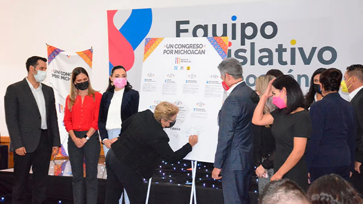 Firma PRI Agenda de “Un Congreso por Michoacán”