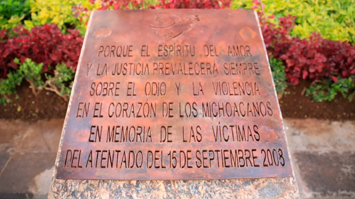 Con ofrenda, autoridades recordarán a víctimas del atentado 15-S