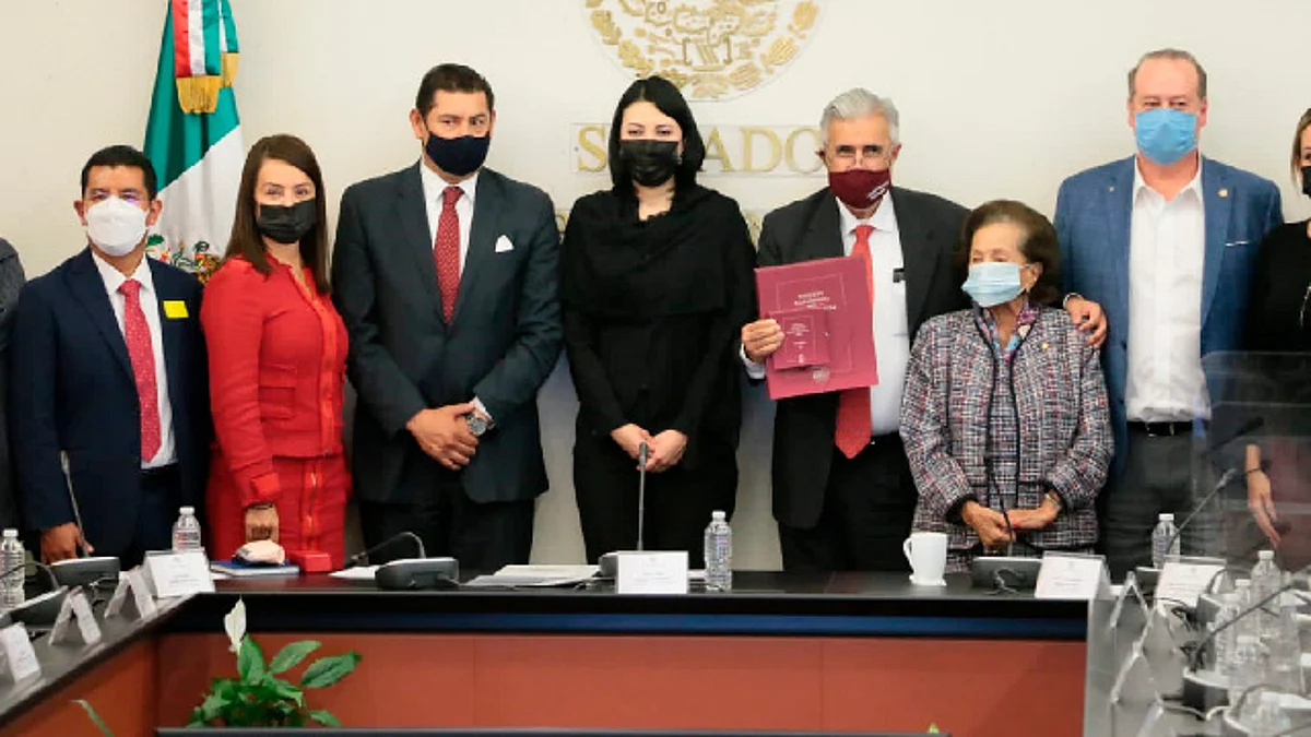 Con incremento a Salud, Hacienda entrega Paquete Económico al Senado