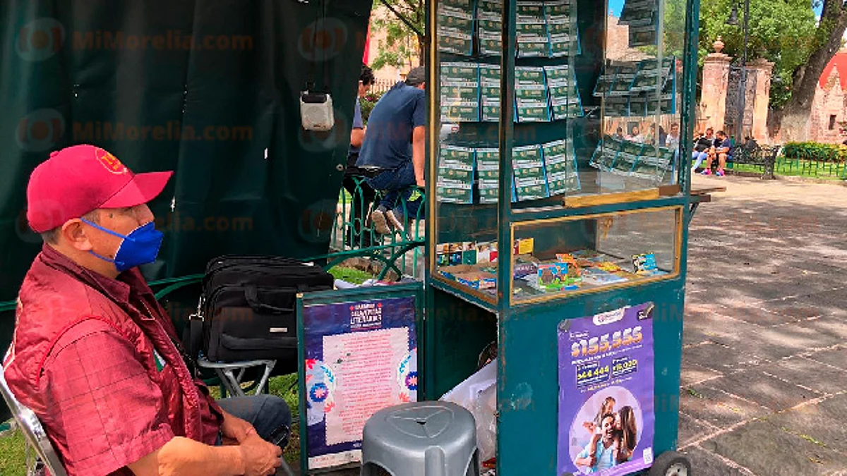 Venta de boletos de la lotería para rifa especial de 15 de septiembre bajó 50%