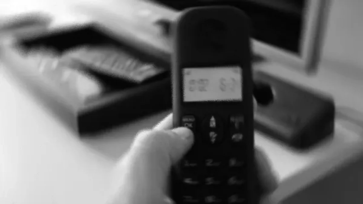 Paga para rescatar a víctima de extorsión virtual; la localizan en un hotel, en Michoacán