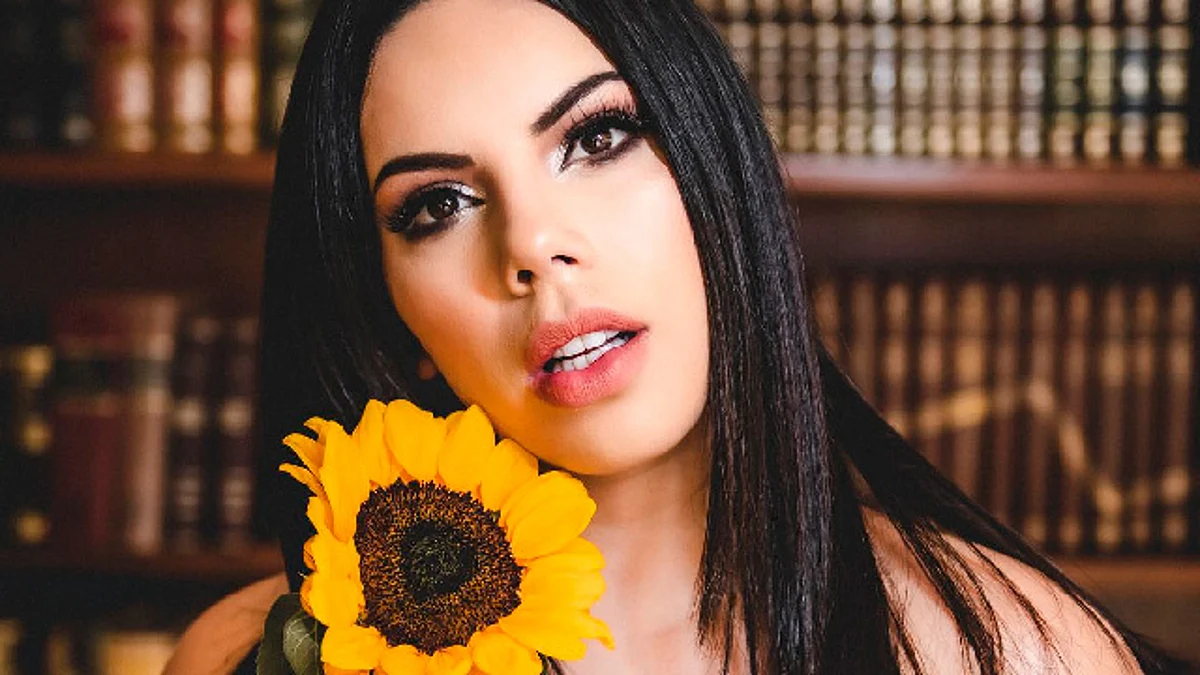 Lizbeth Rodríguez denuncia que fue acosada sexualmente en su visita a Morelia
