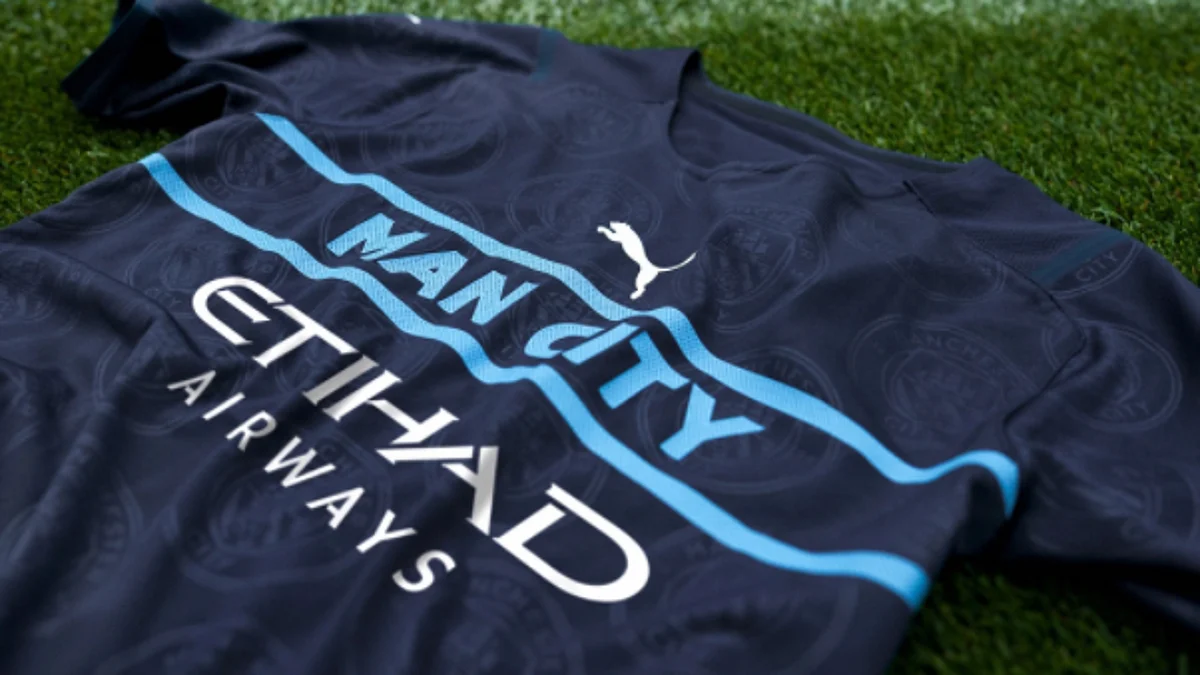 Cuáles son las nuevas camisetas de Puma que son un furor