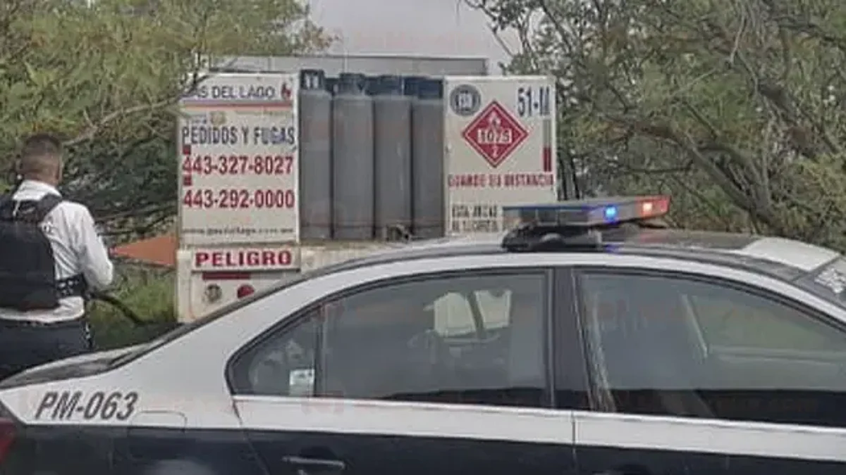 Recuperan camioneta repartidora de gas robada, en Morelia