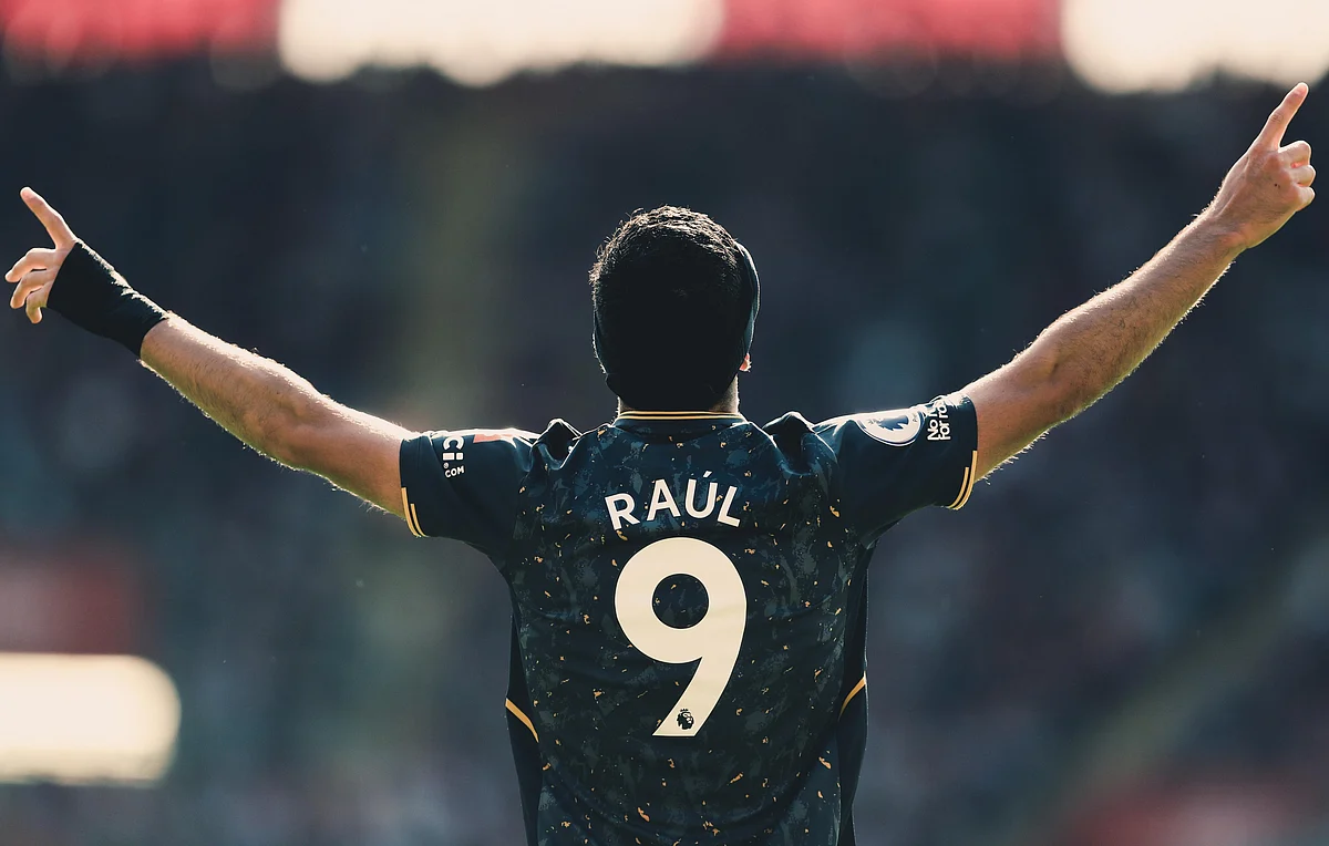 ¡Raúl Jiménez está de vuelta! Anota golazo al Southampton