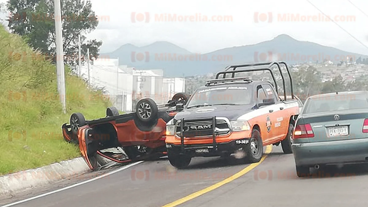 Dos accidentes viales en Morelia dejan saldo de 2 heridos