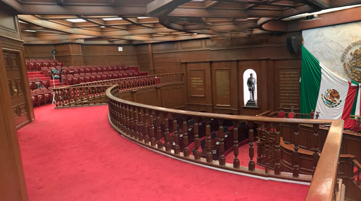 Restringen acceso de prensa al Congreso desde hace año y medio