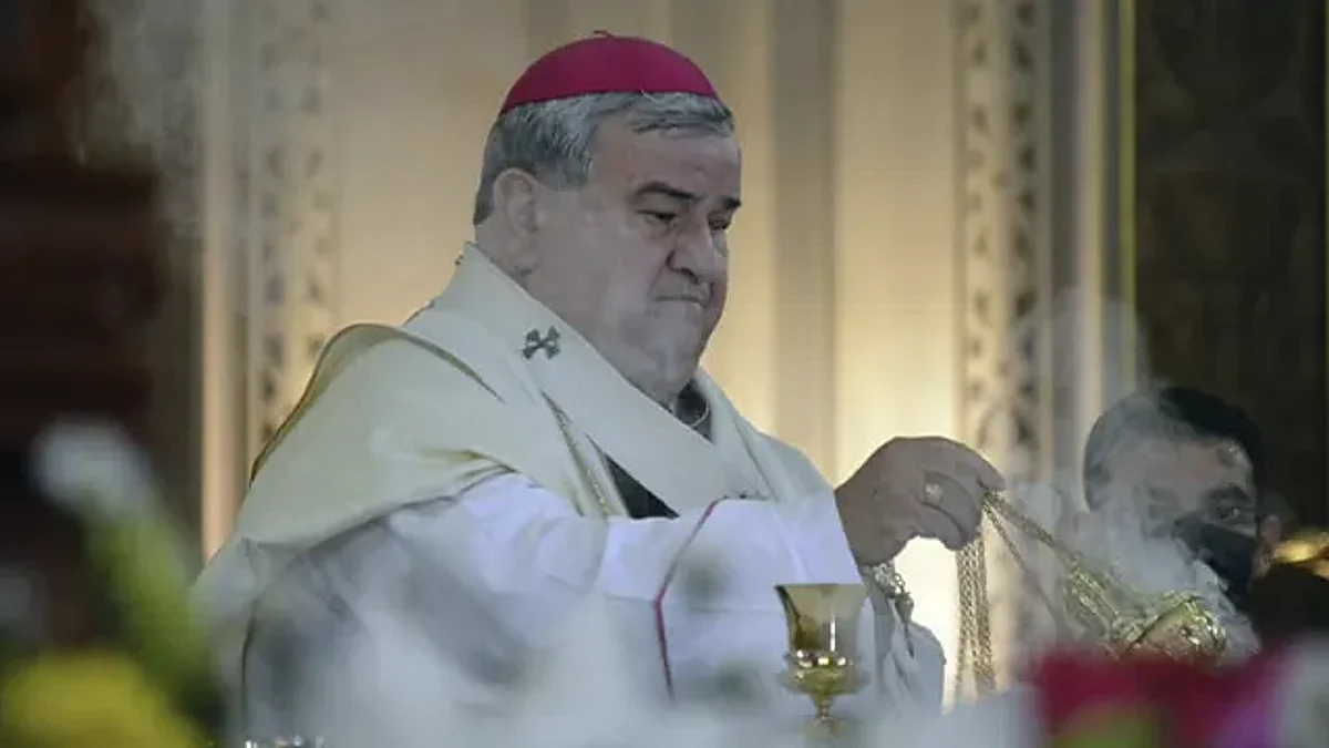 Arzobispo de Morelia presenta mejoría tras Covid-19: obispo auxiliar