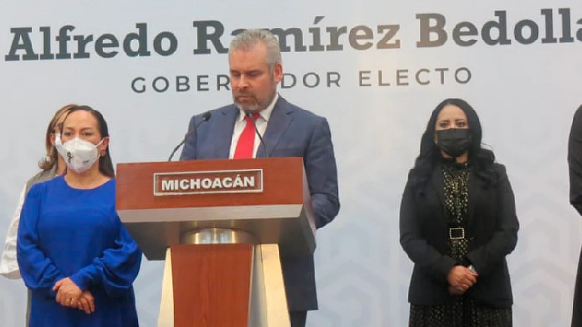 Presenta Alfredo Ramírez Bedolla su Gabinete Legal