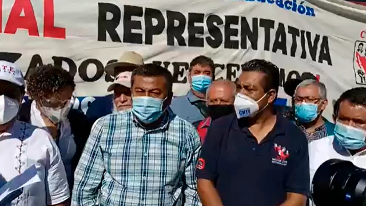 Sostiene CNTE no regresar a las aulas hasta que se cubran adeudos