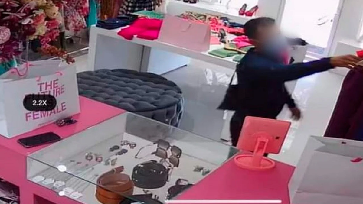 Detienen a acusado de asaltar una farmacia con una pistola de juguete