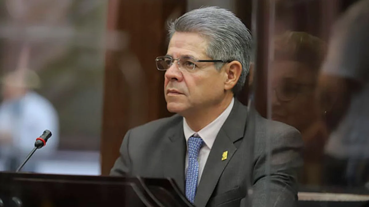 El reto será materializar una agenda binacional con nuestros connacionales: Hernández Peña