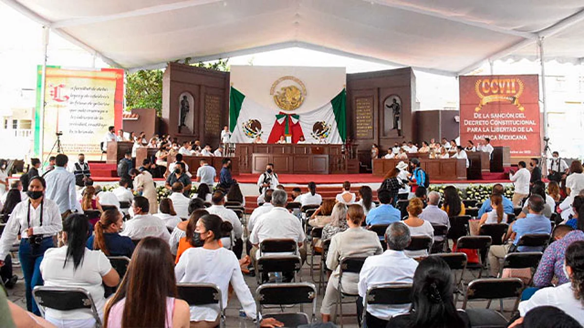Conmemoran Aniversario de la Sanción del Decreto Constitucional para la Libertad de la América Mexicana