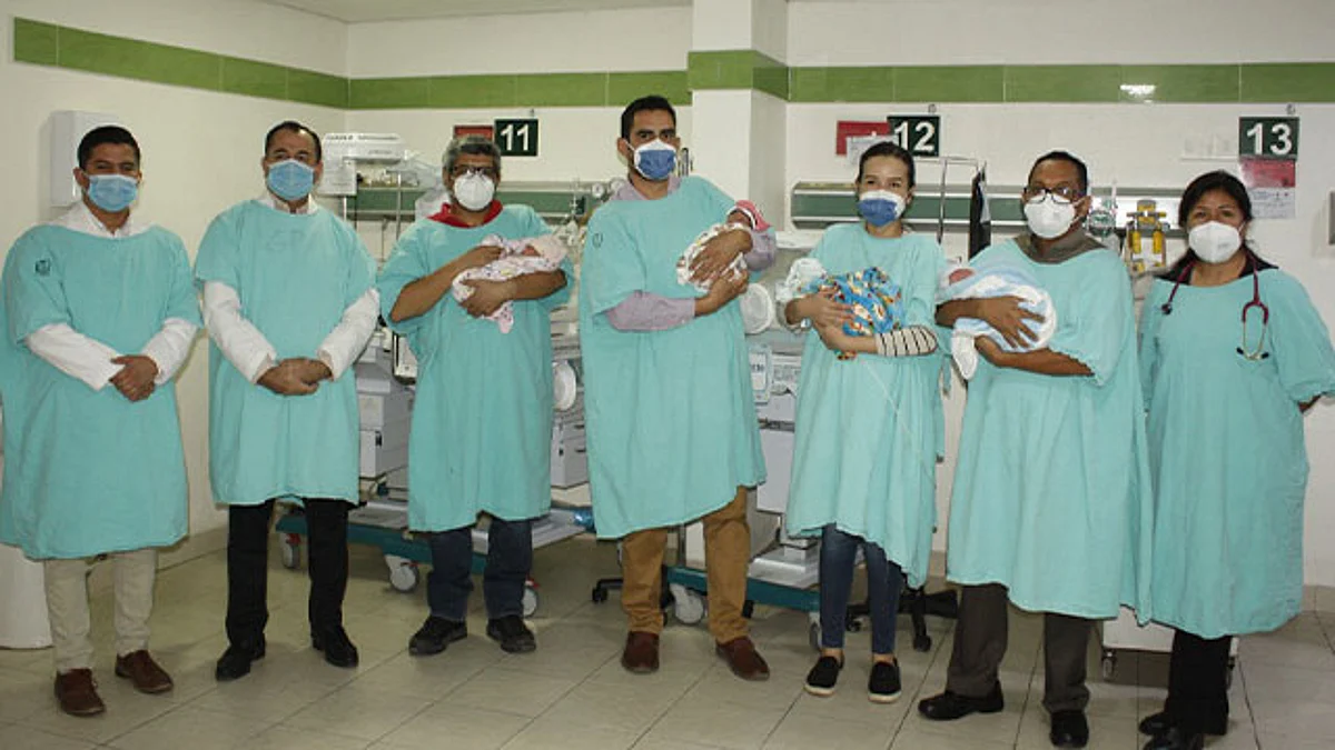 En el IMSS, nacen cuatrillizos con óptima salud
