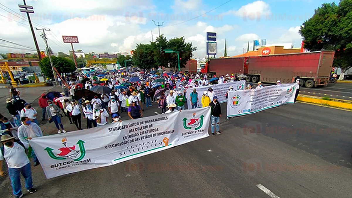 Bloquearán profesores tres puntos de Morelia este lunes