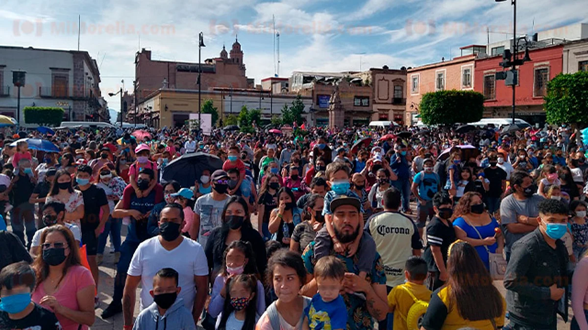 Michoacán, con casi mil 100 casos activos de Covid-19 este domingo: SSM