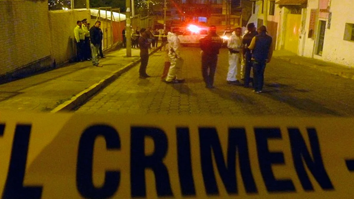 Hombre mata a sus hijas, esposa, mamá y padrastro en NL; se entrega a la policía