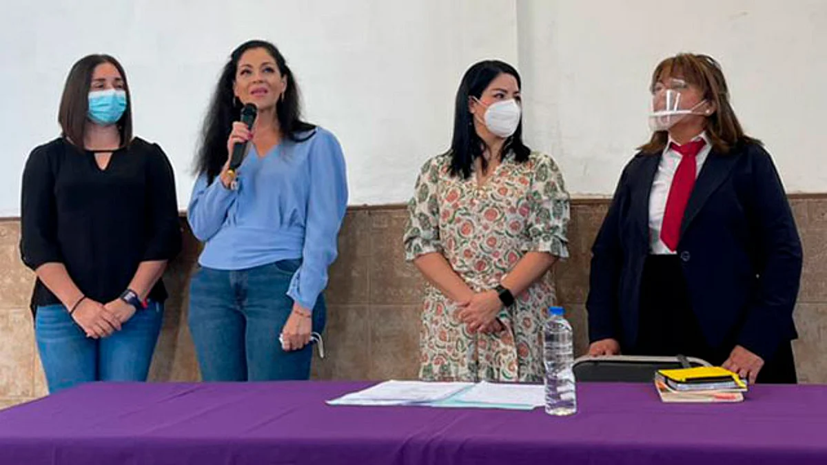 Zamora: Orientan a adultos mayores sobre la importancia de tener un testamento