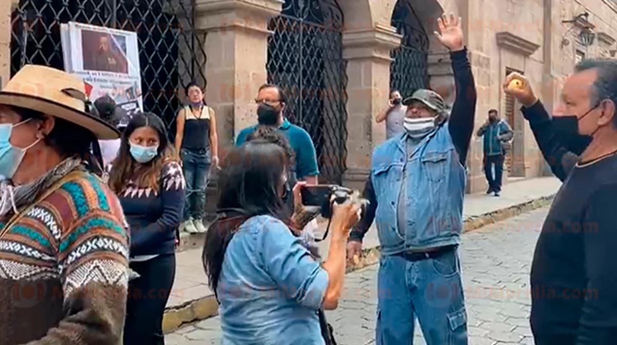 Se reúne CNTE con secretario de Gobierno previo a toma de protesta de Bedolla