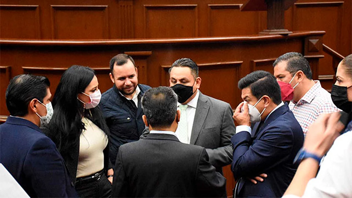 Habilitan Clavijero como recinto oficial del Congreso para celebrar sesiones