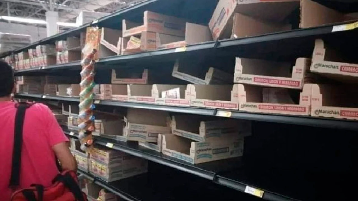 Supuesta cancelación de sopas instantáneas provoca compras de pánico
