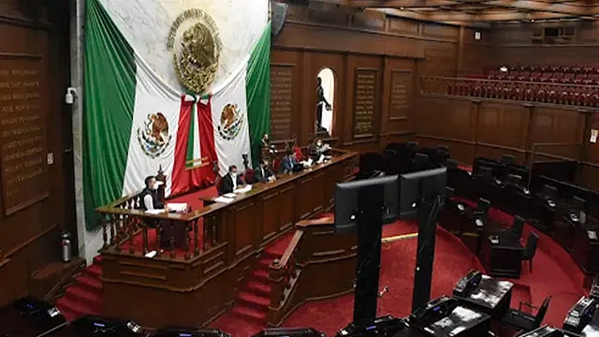 Con aval de Morena, PT, PVEM, PRI y PRD, reformas promovidas por Bedolla