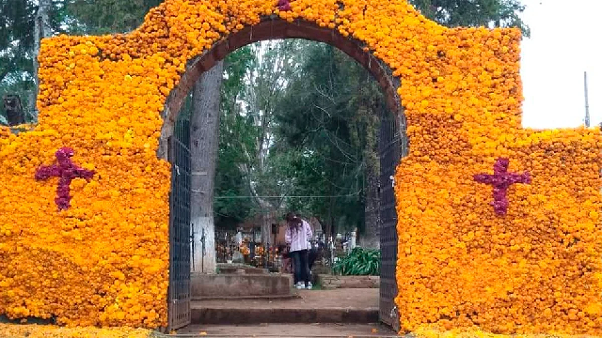 Panteón de Tzintzuntzan, listo para recibir turistas