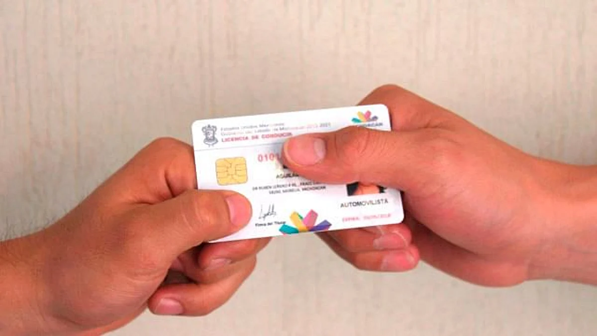 Enviarán al Congreso de Michoacán iniciativa de licencias permanentes
