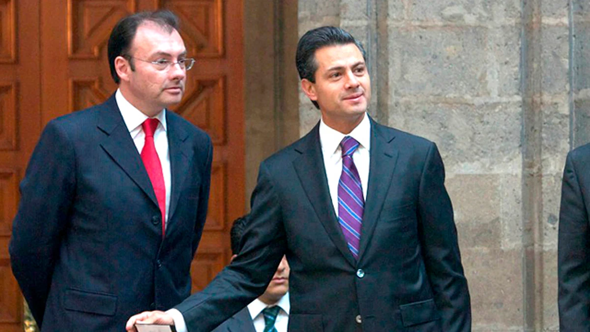 FGE buscaría imputar delitos graves a Peña Nieto y Videgaray