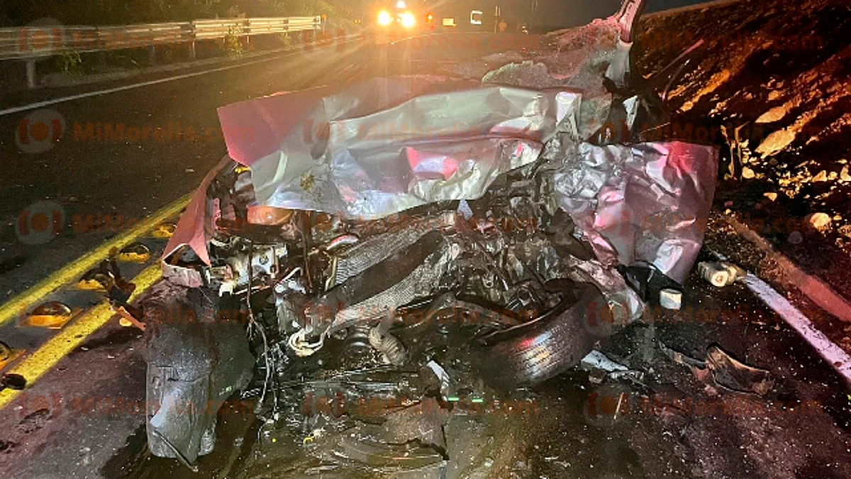 Fatal choque en la Siglo XXI deja saldo de dos muertos