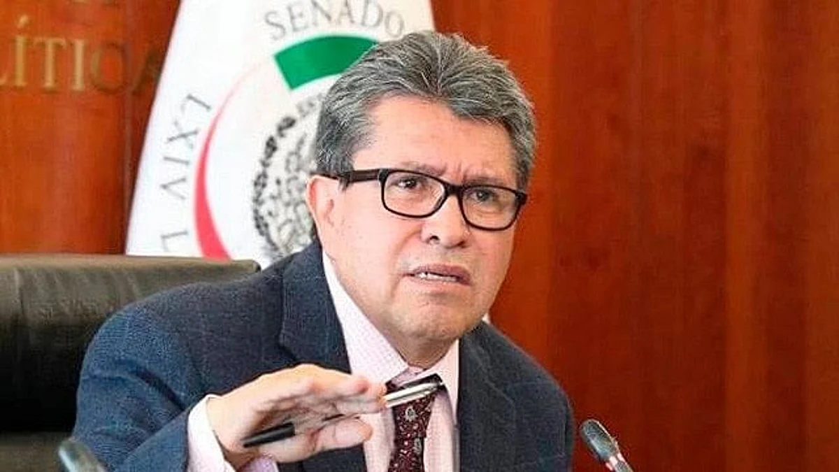 Candidatura presidencial de Morena se definirá por terna: Monreal