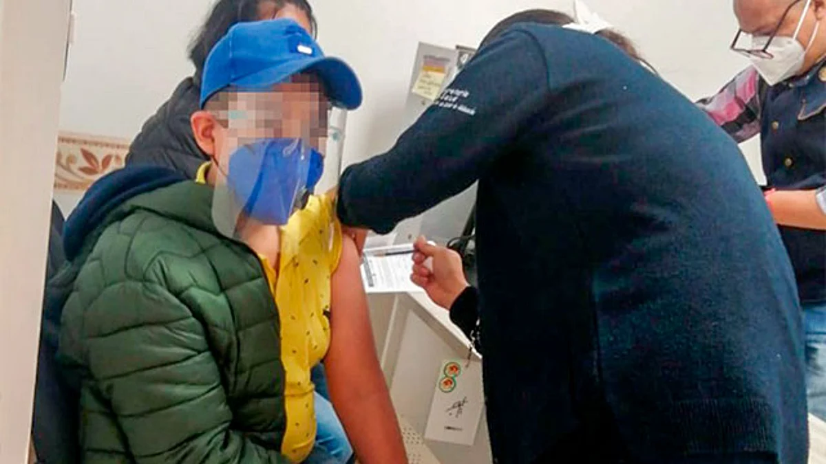 Michoacán: Aplicadas más de 3 mil dosis anti Covid-19 a jóvenes de 12 a 17