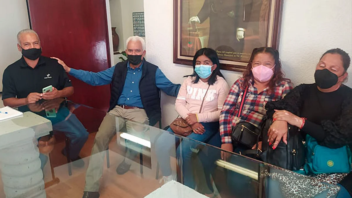 Presentan campesinos pliego de demandas al nuevo secretario de la Sedrua
